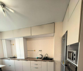 2-комн, 59кв м, этаж 1/3 15-й квартал, дом 7