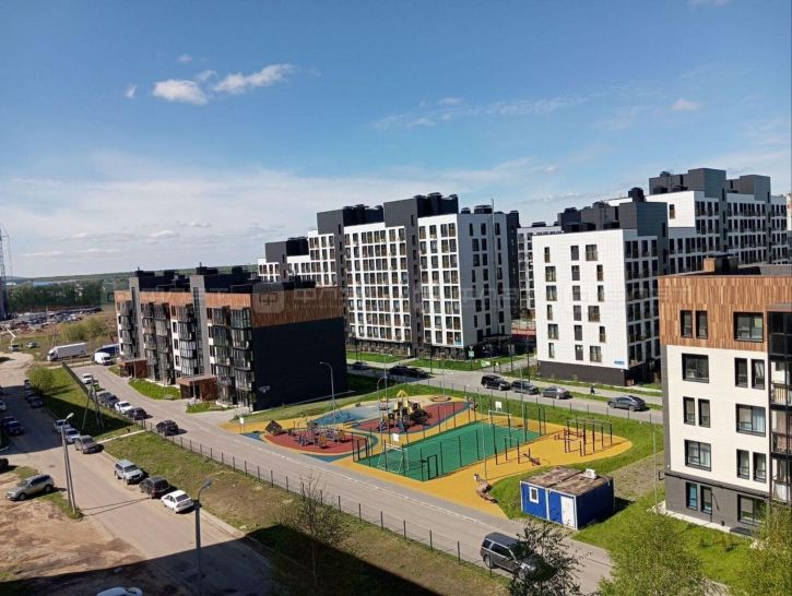 4-комн квартира ул. Спортивная, дом 1