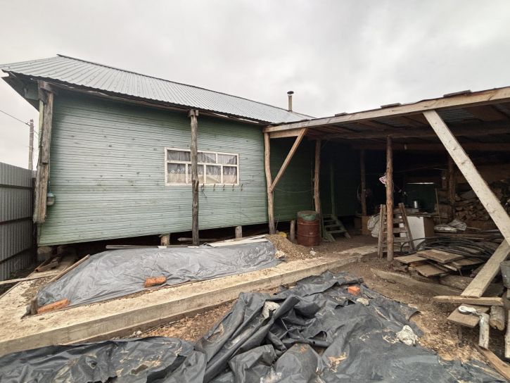 Коттедж/дом Республика Татарстан,Камско-Устьинский р-н,ПГТ  Камское УстьеЗаовражный Каратай улица