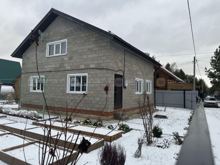 Коттедж/дом тер. сдт Бытовик, дом 648