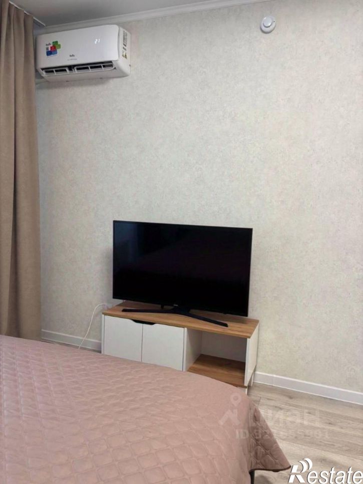 1-комн квартира проспект Строителей, 70,  д. 70