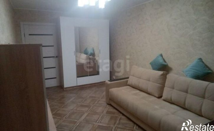 2-комн квартира улица Азина, 108А,  д. 108А