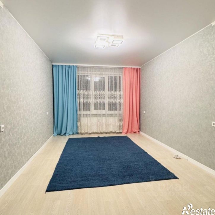 3-комн квартира пр-кт Строителей, 28,  д. 28