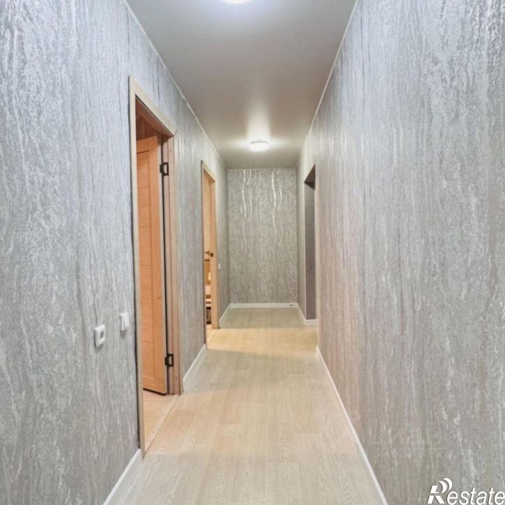 3-комн квартира пр-кт Строителей, 28,  д. 28