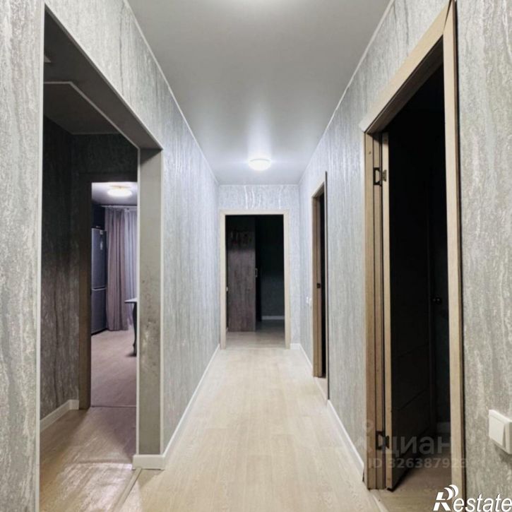 3-комн квартира пр-кт Строителей, 28,  д. 28