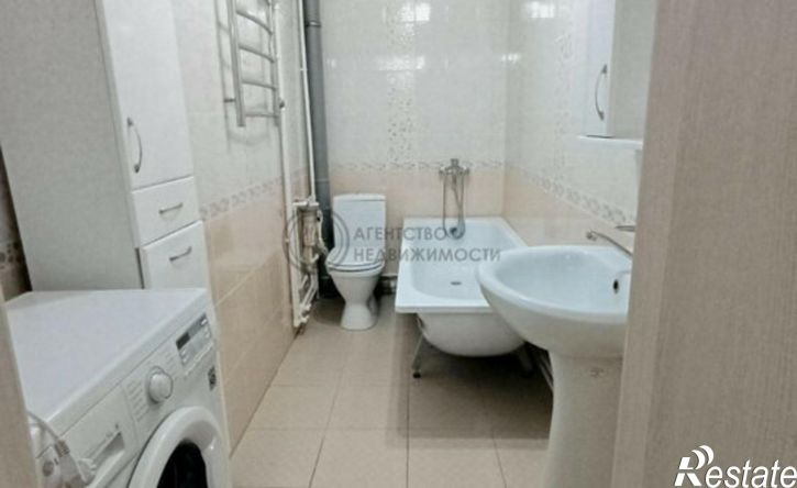 2-комн квартира улица Азина, 108А,  д. 108А