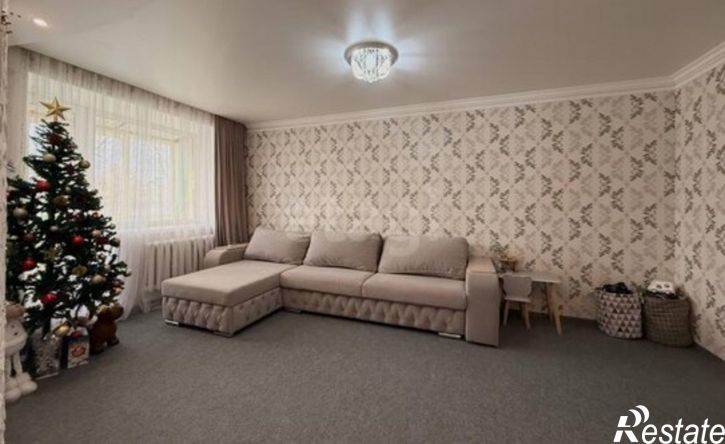 2-комн квартира улица Хусаина Ямашева, 10,  д. 10