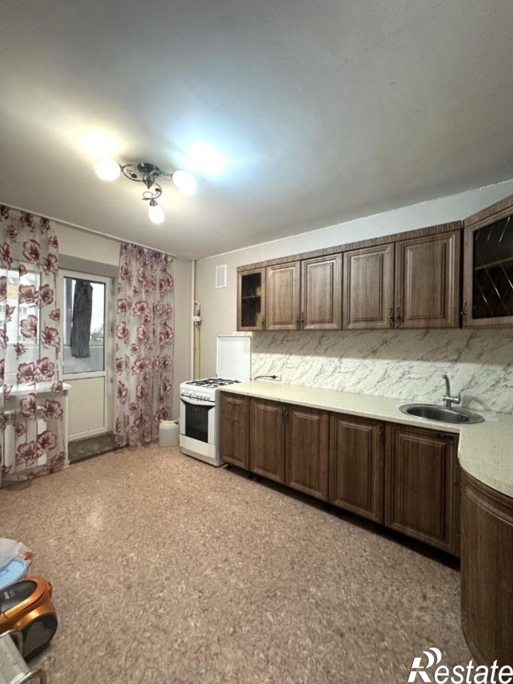 2-комн квартира пр-кт Строителей, 17,  д. 17