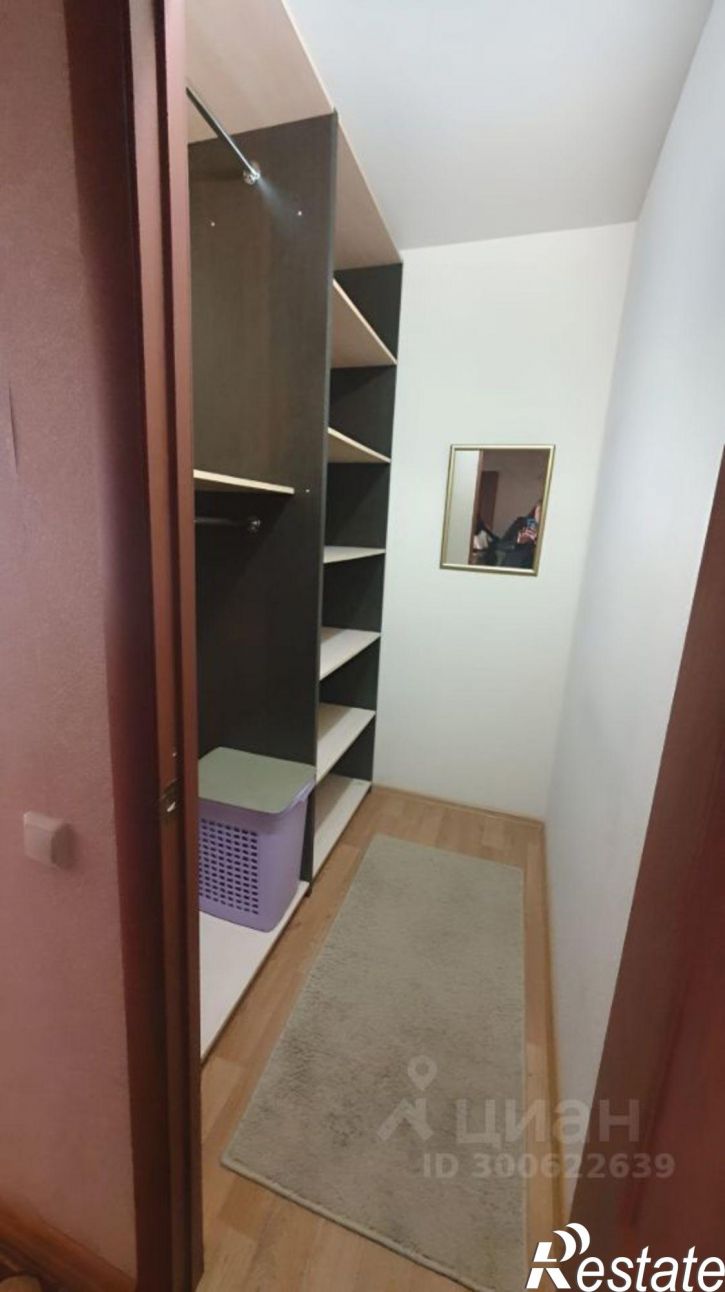 2-комн квартира пр-кт Строителей, 24,  д. 24