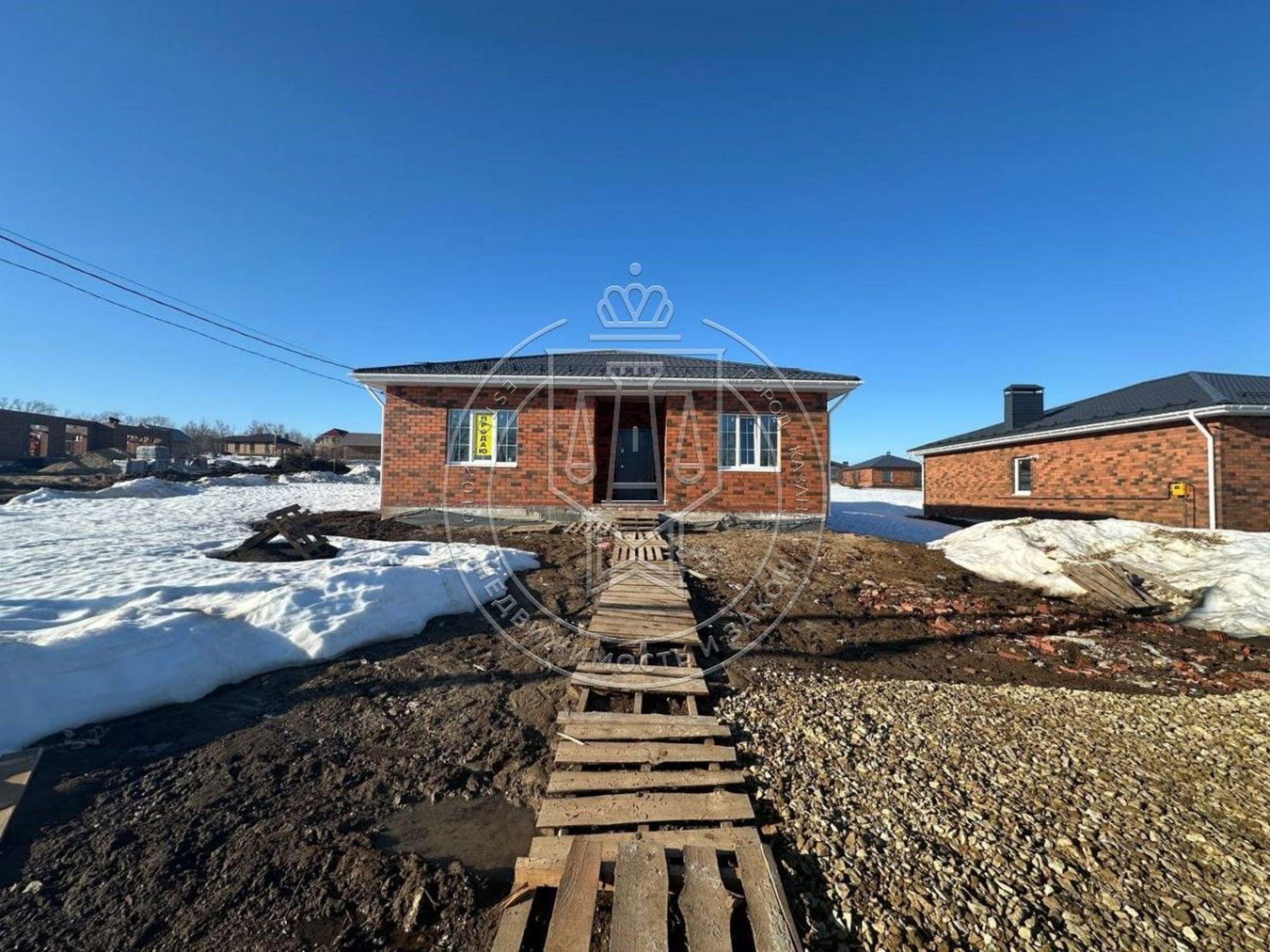 Купить дачу, дом, коттедж за 10 200 000 рублей на Сафина ул, 33