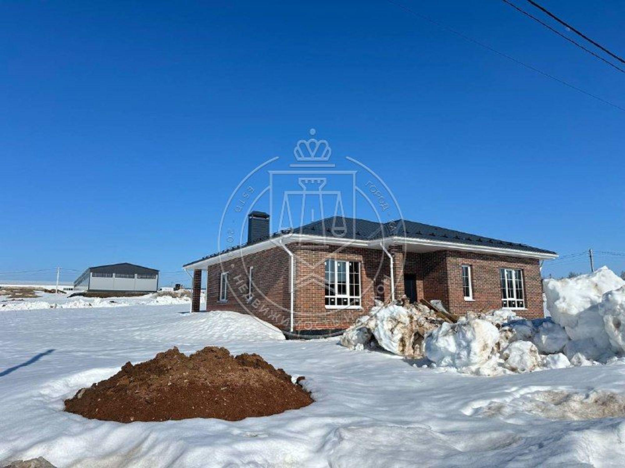 Купить дачу, дом, коттедж за 13 200 000 рублей на Зимняя ул, 6