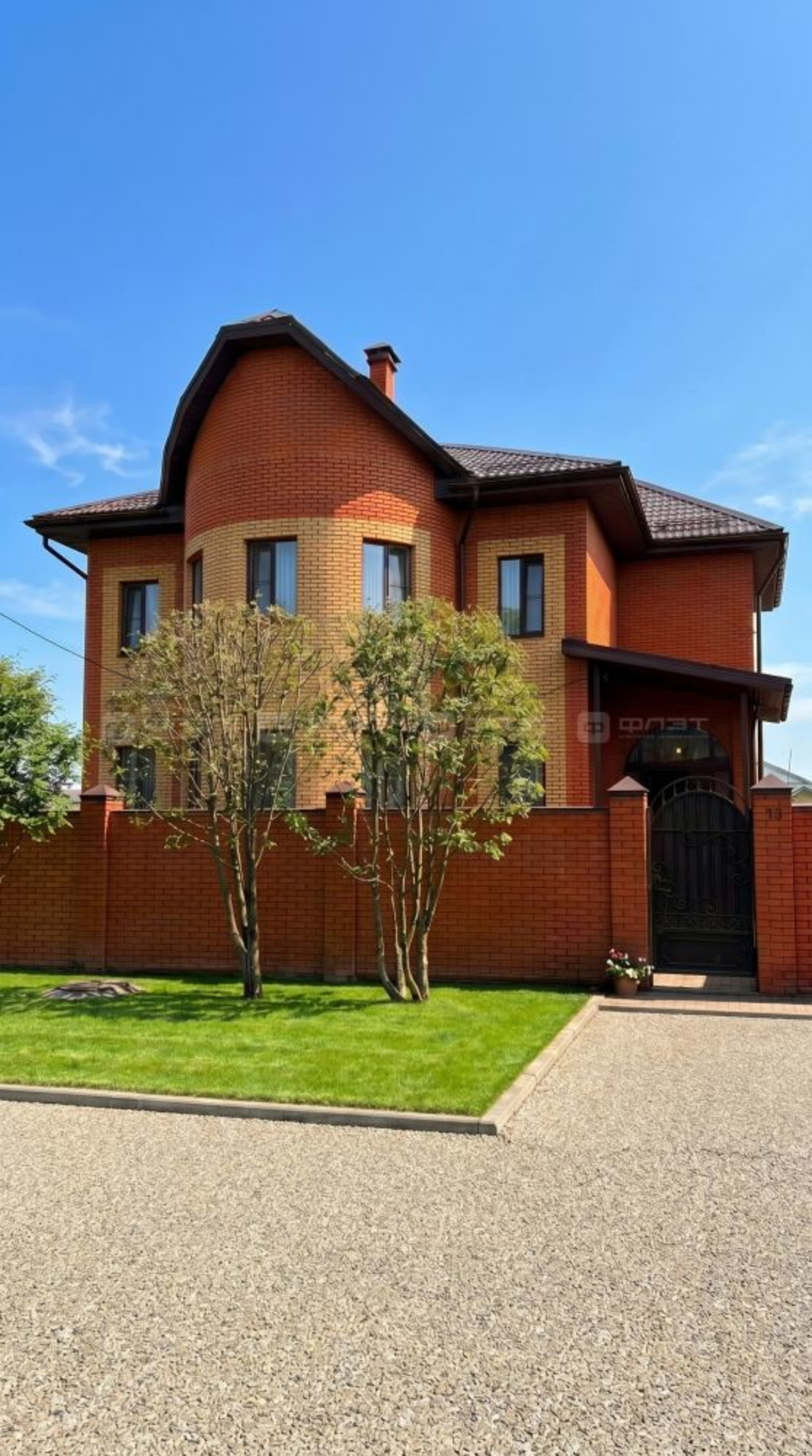Купить дачу, дом, коттедж за 25 000 000 рублей на ул. Автострадная