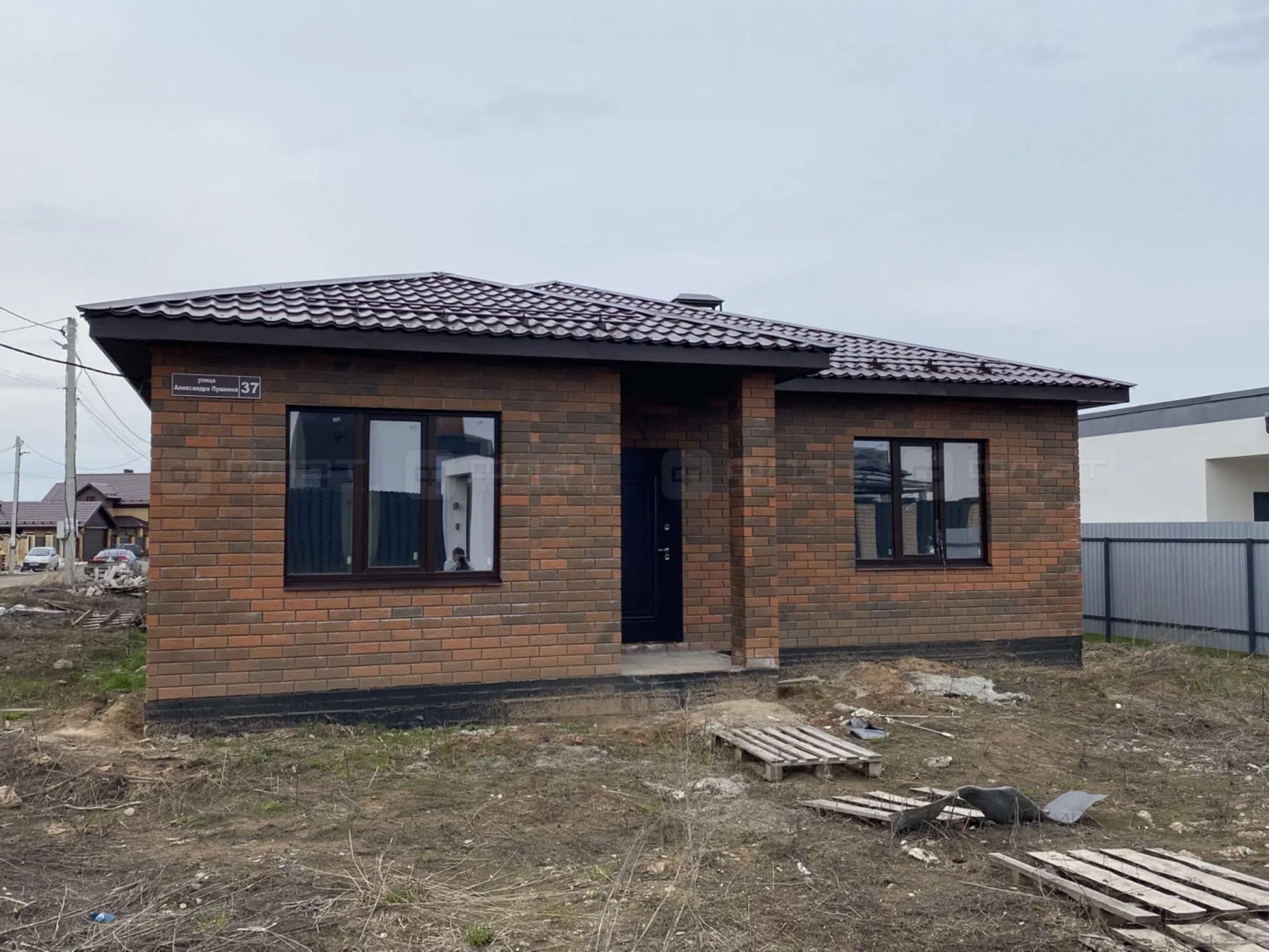 Купить дачу, дом, коттедж за 11 300 000 рублей на ул. Александра Пушкина, дом 37