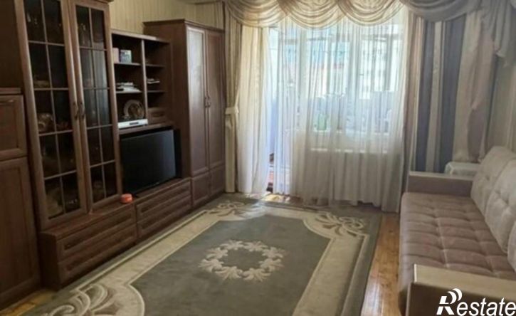 3-комн квартира ул Комарова, 25,  д. 25