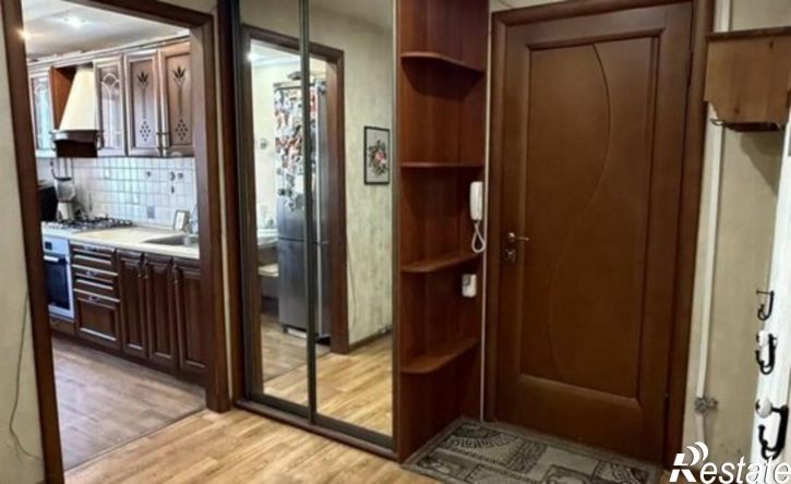 3-комн квартира ул Комарова, 25,  д. 25