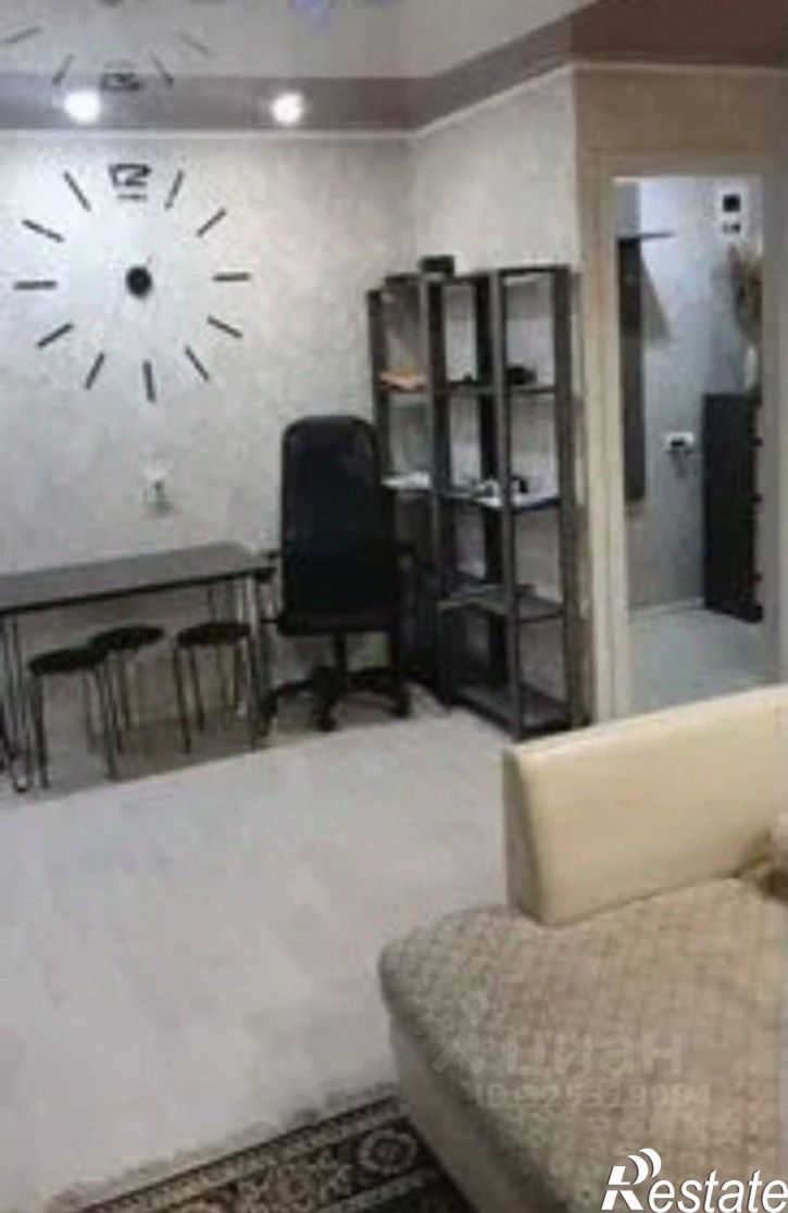 3-комн квартира улица Засорина, 9,  д. 9