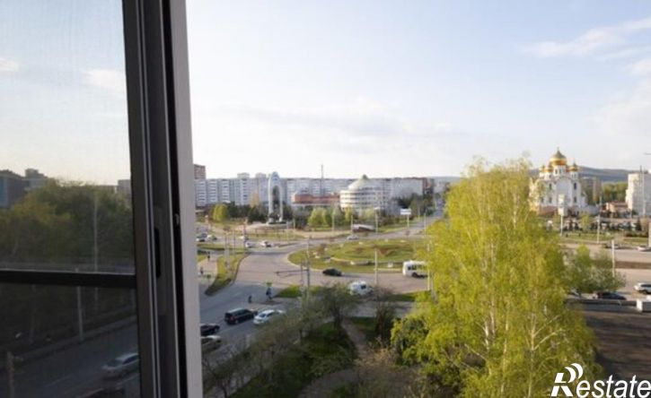 2-комн квартира Республика Татарстан (Татарстан), Альметьевск, улица Ленина, 119