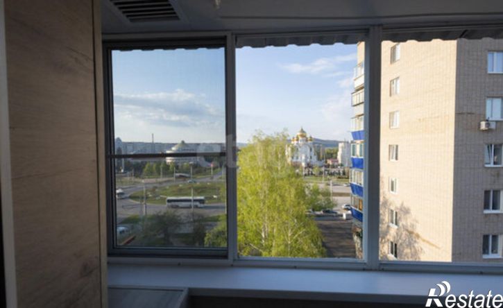 2-комн квартира Республика Татарстан (Татарстан), Альметьевск, улица Ленина, 119