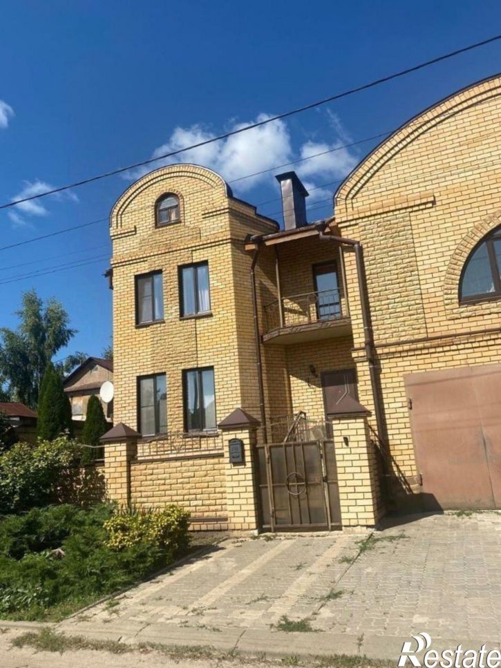 Коттедж/дом улица Серова, 32,  д. 32