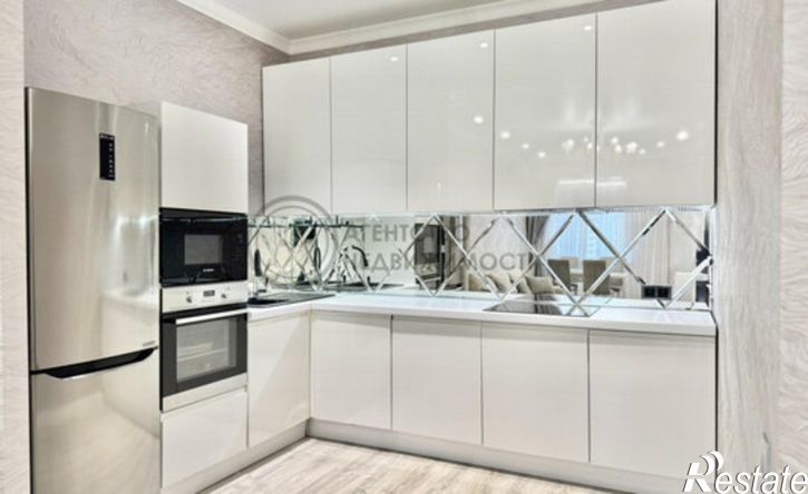 2-комн квартира Республика Татарстан (Татарстан), Казань, Чистопольская улица, 86/10