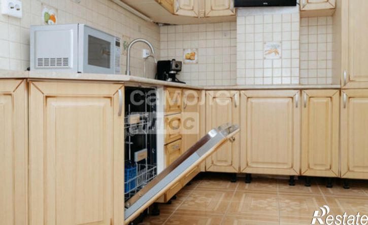 2-комн квартира Республика Татарстан (Татарстан), Казань, улица Фатыха Карима, 27