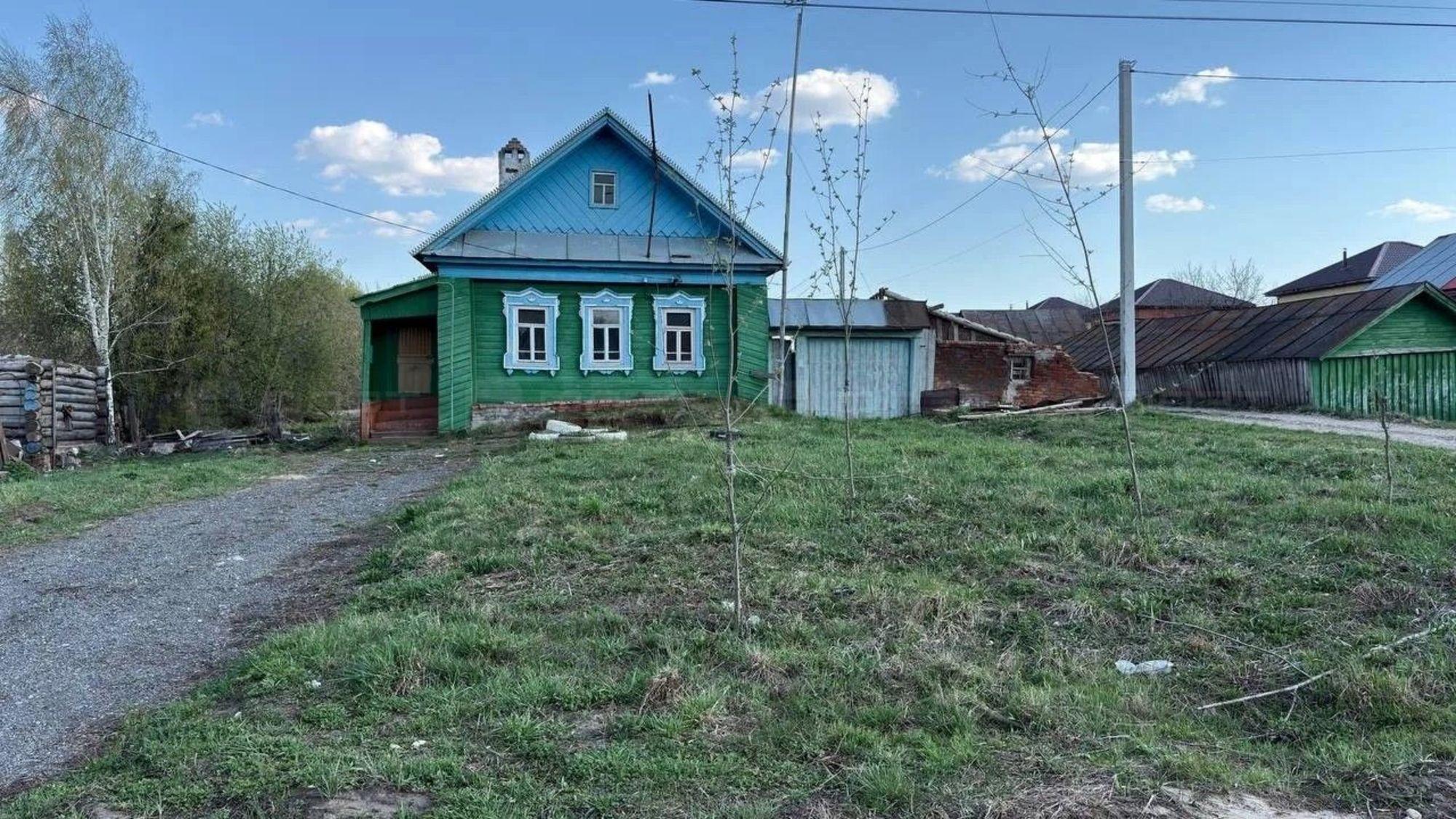 Купить землю, земельный участок за 15 000 000 рублей на ул. Комарова, дом 2