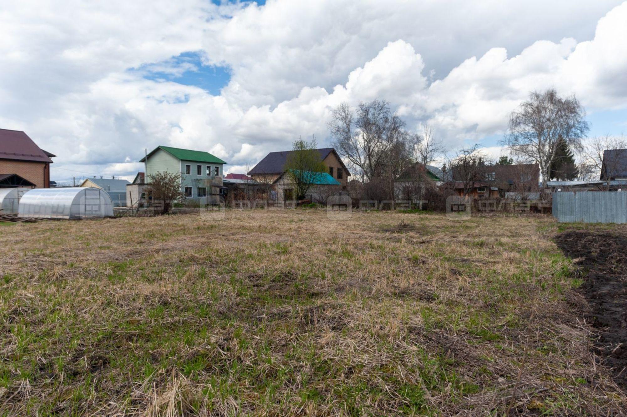 Купить землю, земельный участок за 14 050 000 рублей на ул. Заозерная, дом 24