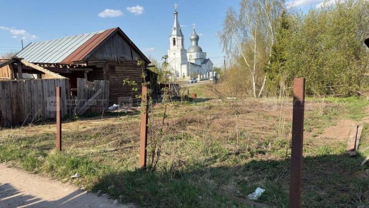 Земельный участок ул. Комарова, дом 2
