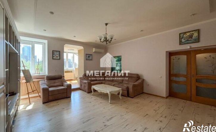 4-комн квартира Республика Татарстан (Татарстан), Казань, улица Заря, 7А