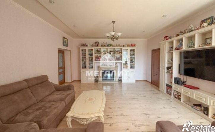 4-комн квартира Республика Татарстан (Татарстан), Казань, улица Заря, 7А