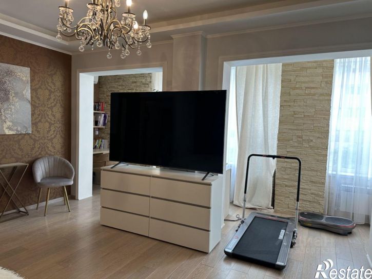 3-комн квартира улица Четаева, 34А,  д. 34А