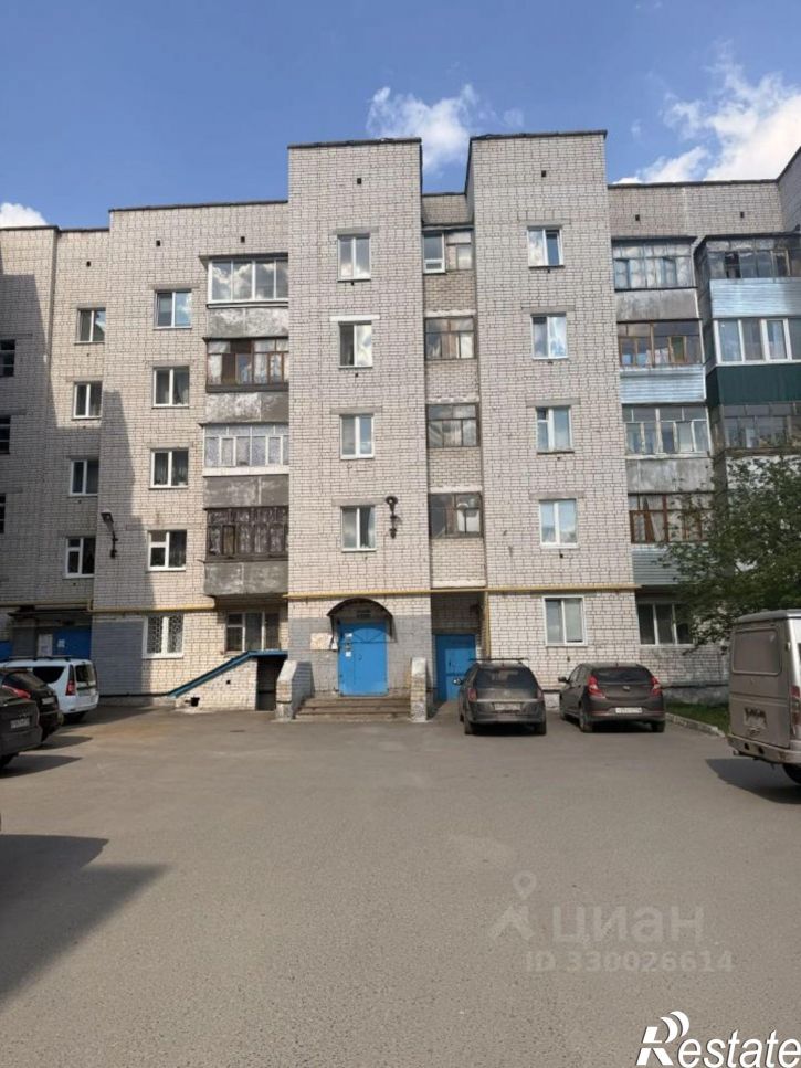 2-комн квартира пр-кт Строителей, 9,  д. 9