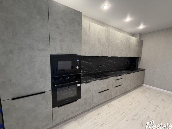 3-комн квартира Казань, улица Ярдем, 3