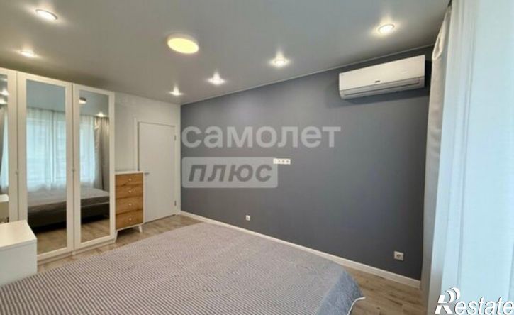 3-комн квартира Республика Татарстан (Татарстан), Казань, улица Азата Аббасова, 23А