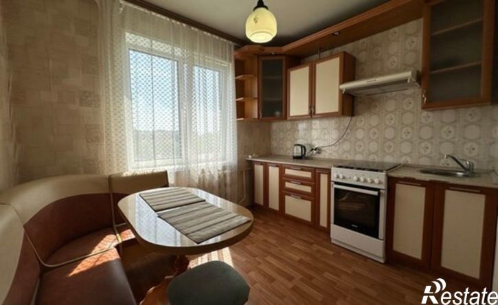 2-комн квартира улица Адоратского, 45,  д. 45