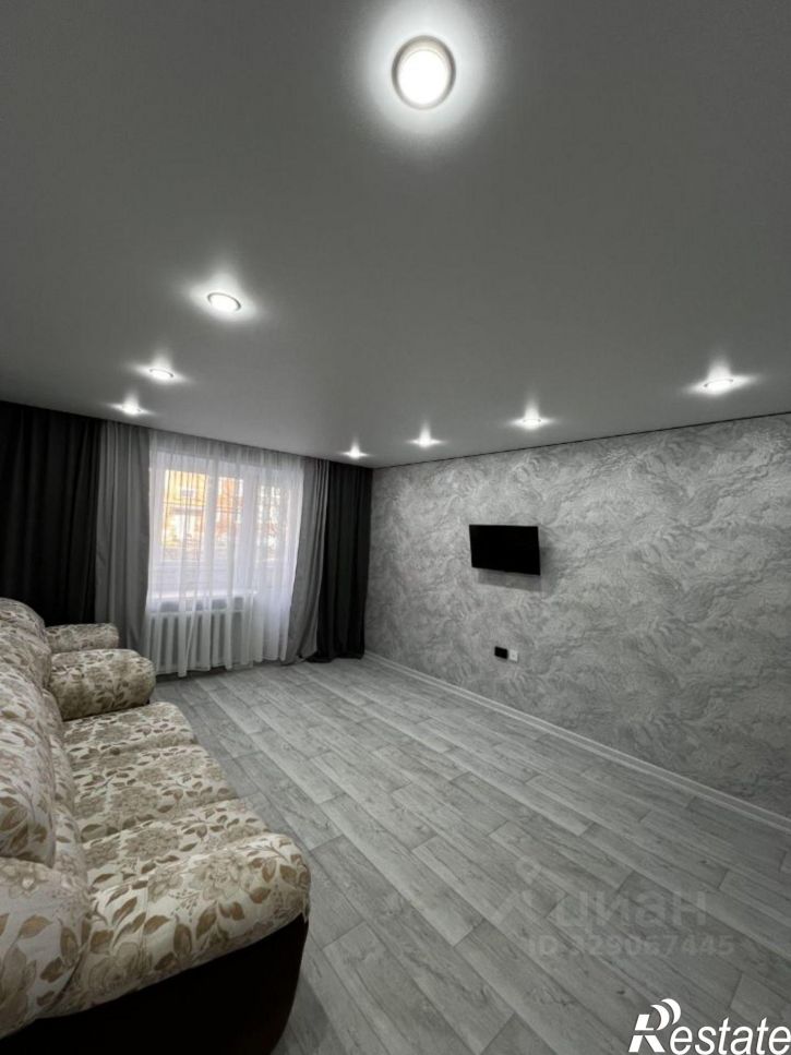 2-комн квартира улица Мира, 30,  д. 30