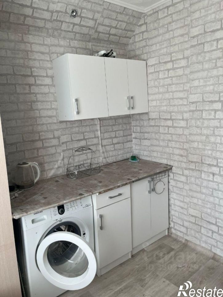 Комната Малая Красная улица, 1,  д. 1