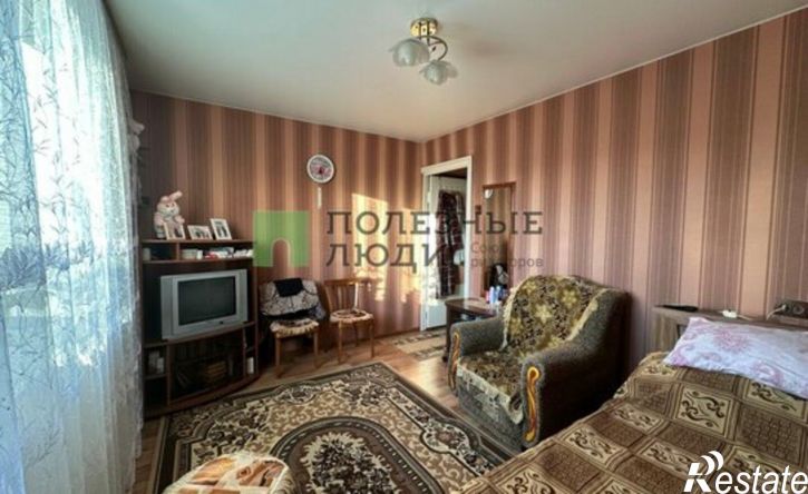 3-комн квартира ул Комарова, 12,  д. 12