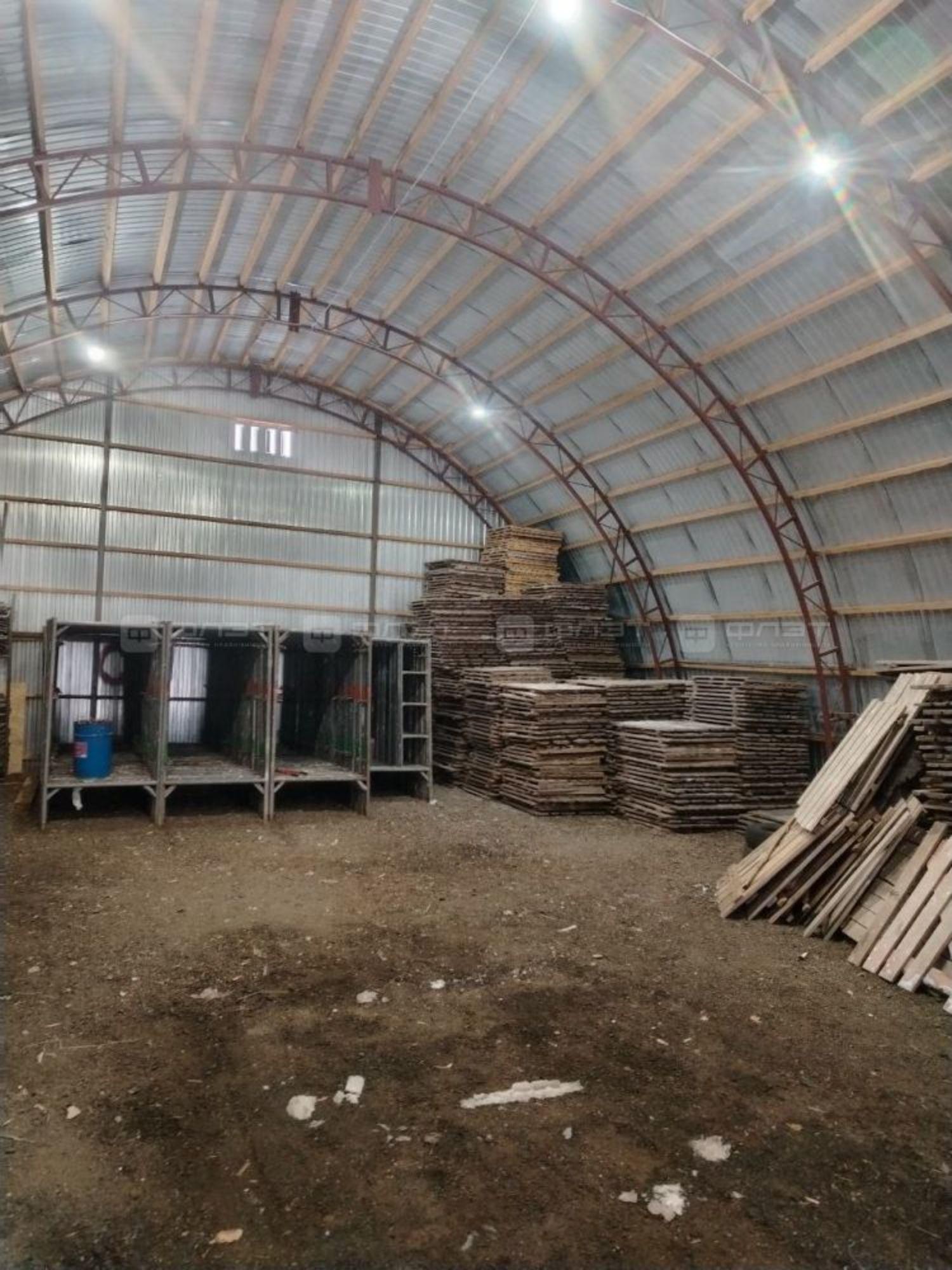 Купить складское помещение за 35 000 000 рублей на ул. Центральная