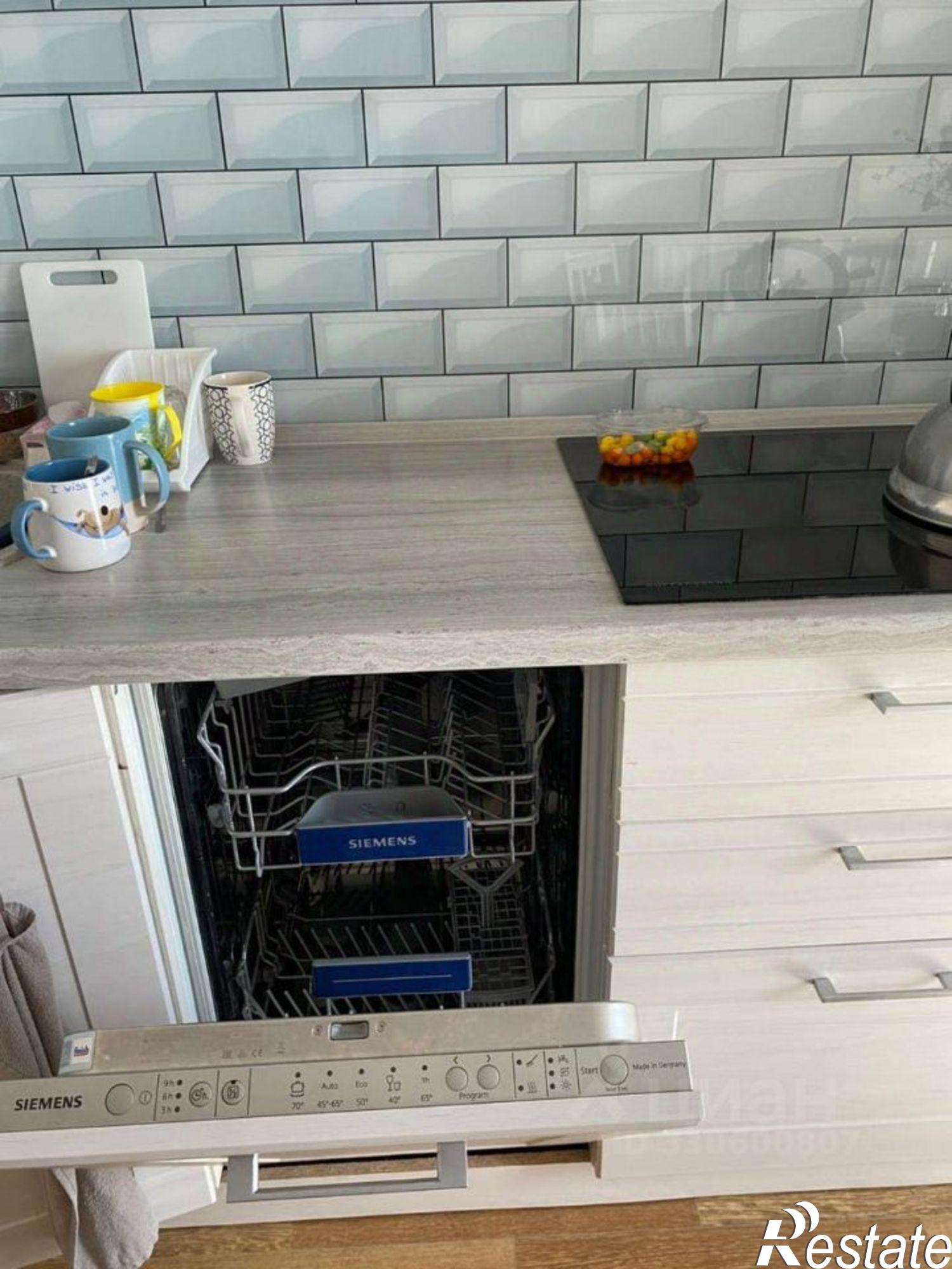 Купить квартиру за 10 500 000 рублей