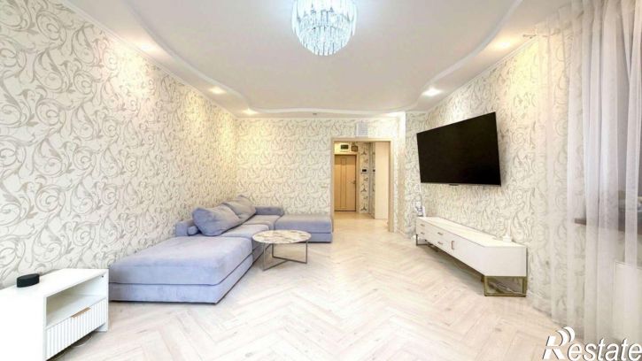 2-комн квартира