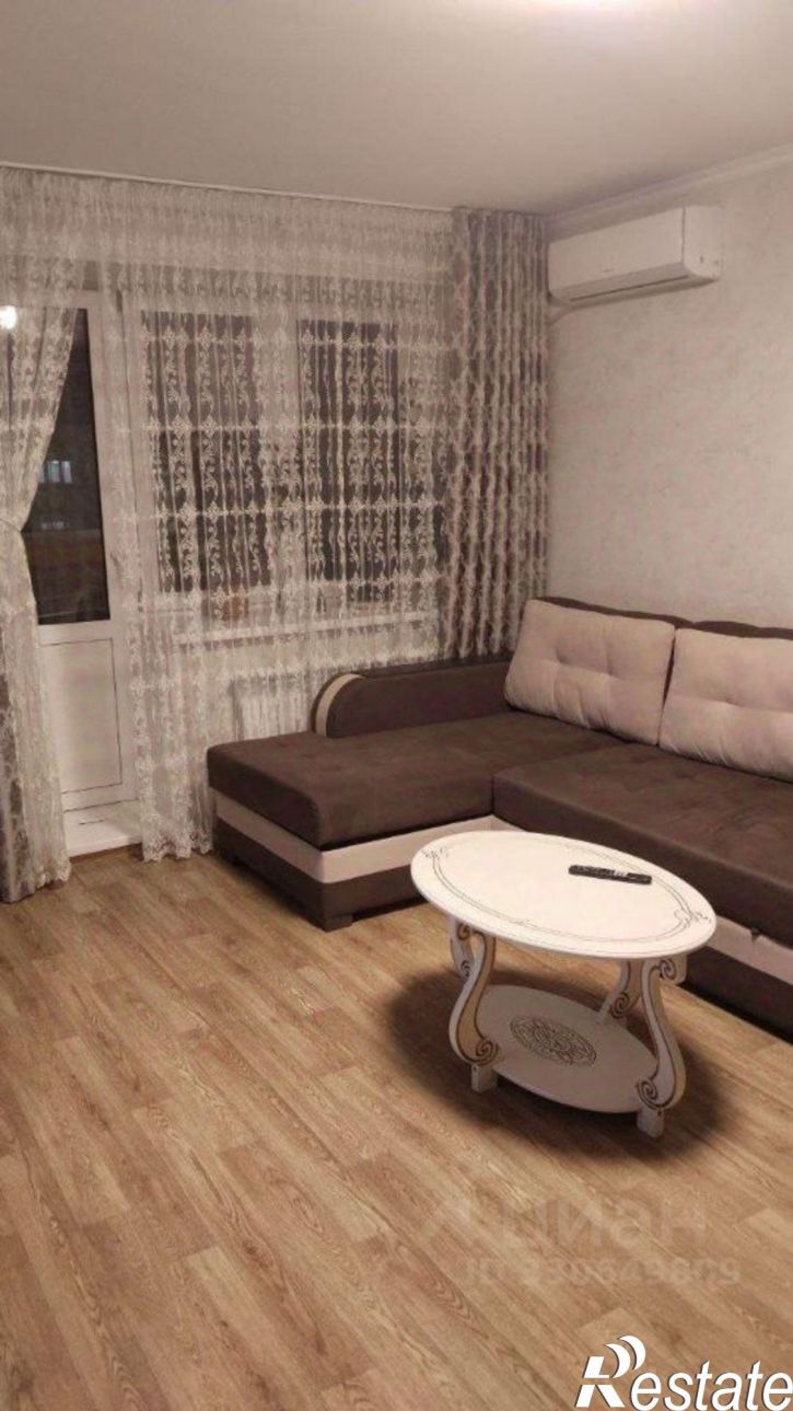 3-комн квартира улица Аделя Кутуя,дом 5