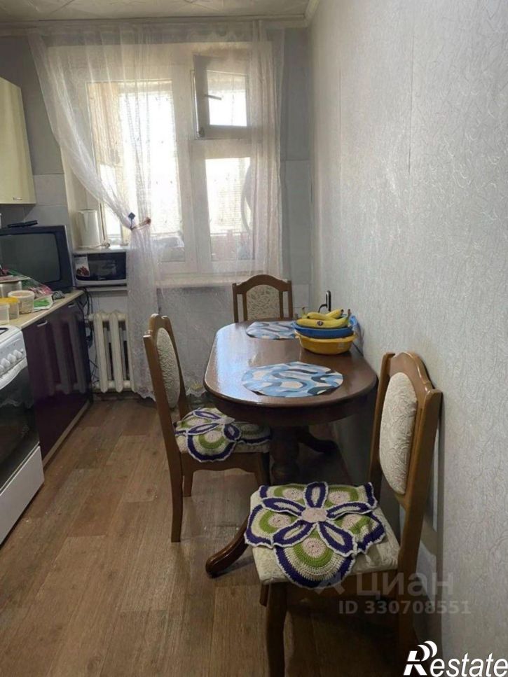 2-комн квартира ул Нефтяников, 27,  д. 27