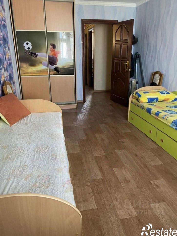 2-комн квартира ул Нефтяников, 27,  д. 27