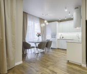2-комн, 84кв м, этаж 2/5 улица Генерала Ерина, 13 к2