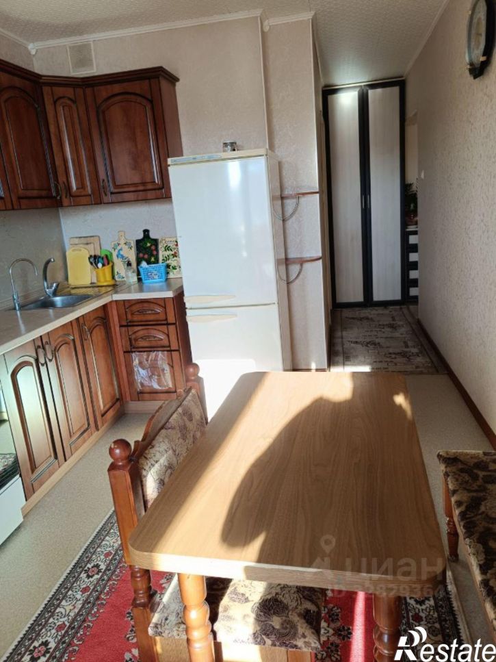 2-комн квартира пр-кт Строителей, 10,  д. 10