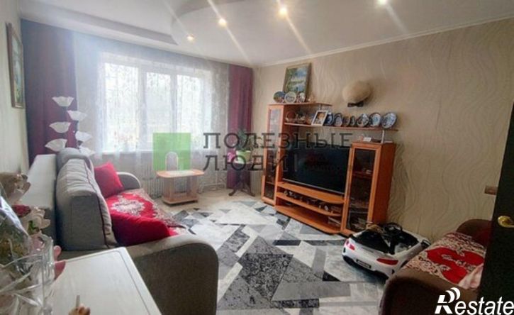 3-комн квартира ул Комарова, 11,  д. 11