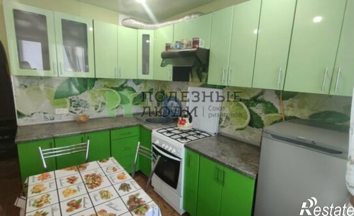 3-комн квартира ул Комарова, 11,  д. 11