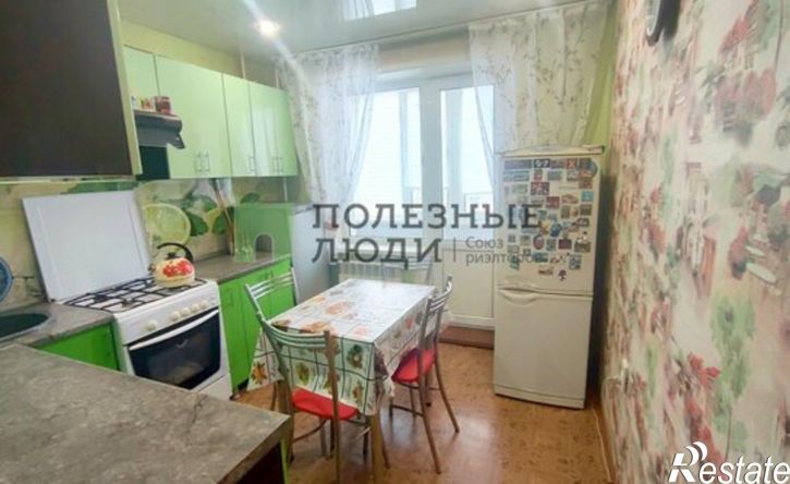 3-комн квартира ул Комарова, 11,  д. 11