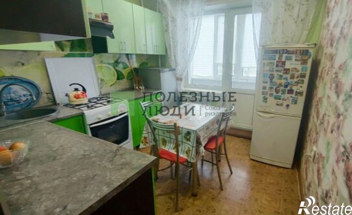 3-комн квартира ул Комарова, 11,  д. 11